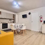 Apartman La Rosa House