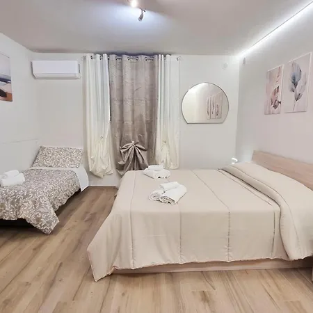 La Rosa House