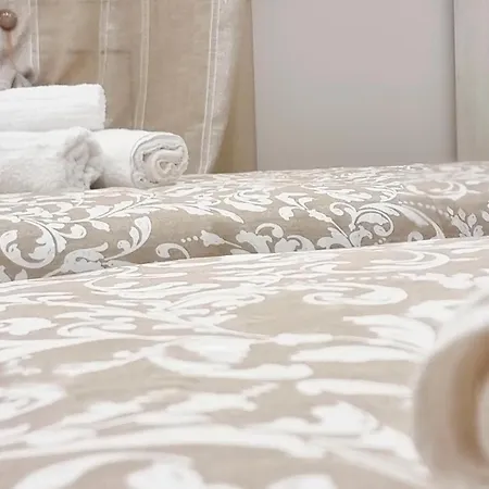La Rosa House * 卡塔尼亚
